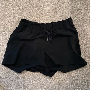Lululemon on the fly shorts